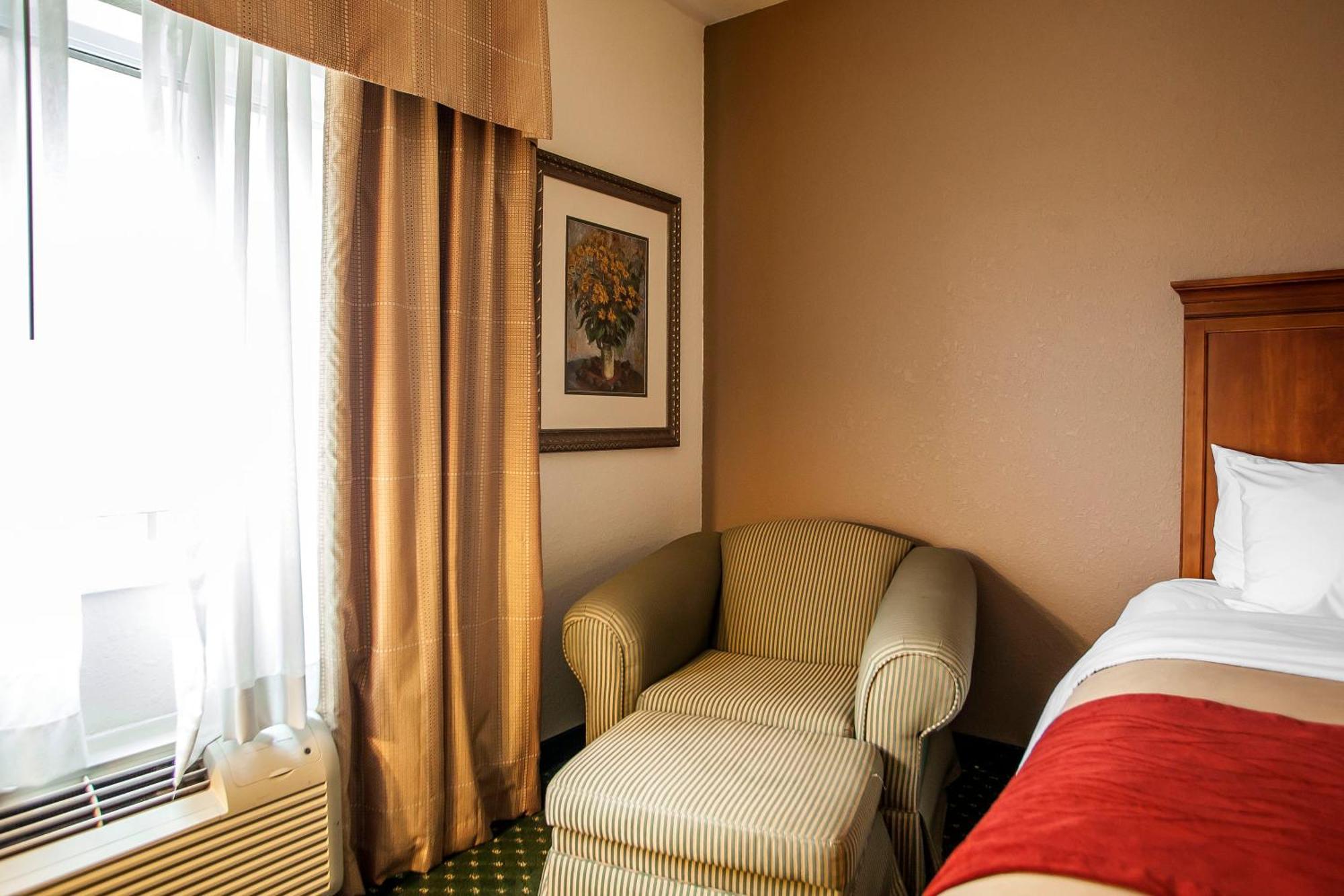 Comfort Inn & Suites Davenport - Quad Cities Extérieur photo
