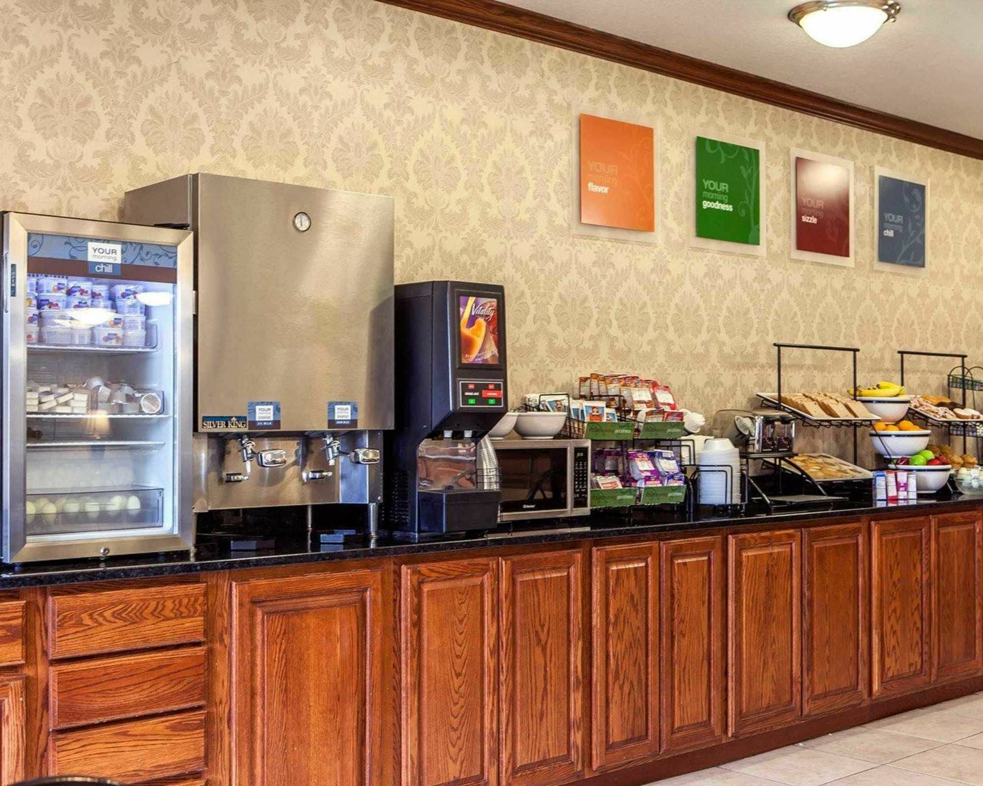 Comfort Inn & Suites Davenport - Quad Cities Extérieur photo